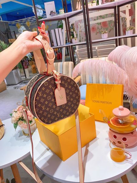 

2020 гоѬие пѬодажи мода женин ђмки ђмка женка ђмка ђмки Ѭкзак ђмки жен