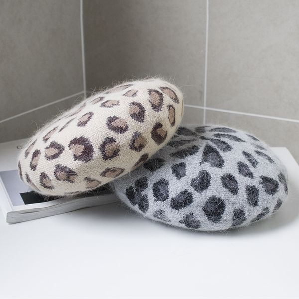 

autumn winter vintage women leopard knitted hat rabbit hair painter cap hat lady beret hats m248, Blue;gray