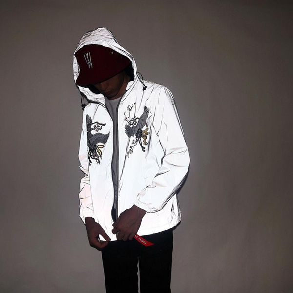 

2020 new autumn men /women windbreaker reflective jacket casual hip hop hooded coats streetwear night shiny harajuku jackets, Black;brown