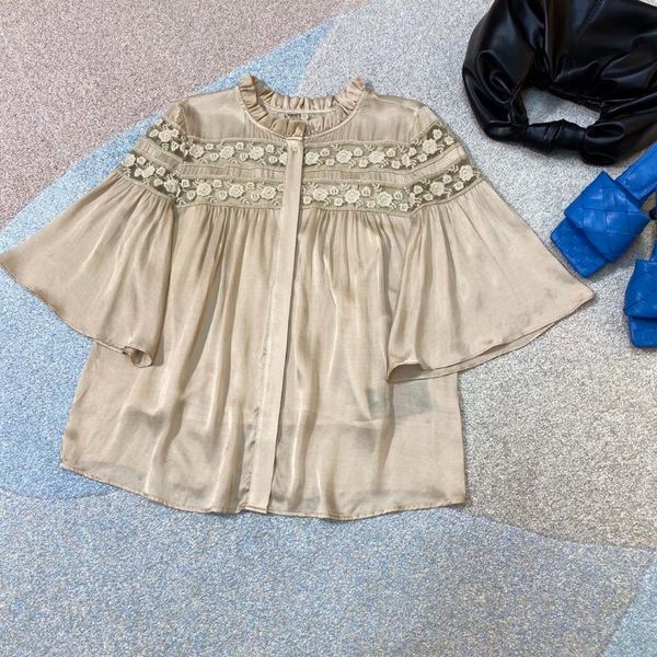 

2020 new ladies fashion five-point sleeve stitching lace embroidery 0513, White