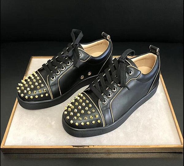 

[box white dust bag] designer red bottom casual shoes low cut suede spike luxury shoes mens women party wedding crystal leather sneakers lll