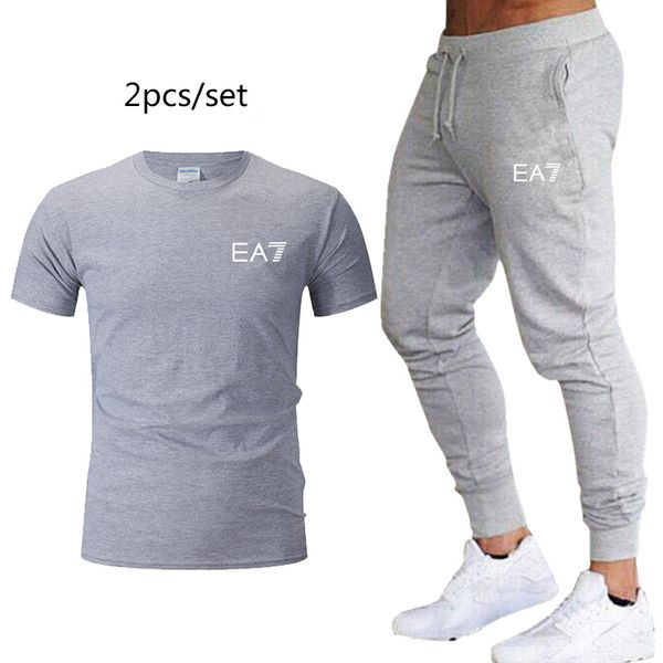 

brand printing 2019 sports and jogging suit men's t-shirt+pants sports suit fitness clothes men's autumn fitness running clothes, Black;blue