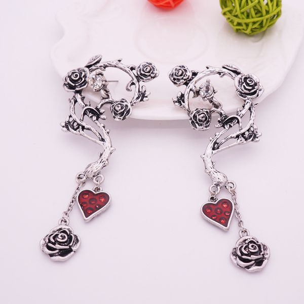 

fashion-halloween red hearts dripping with oil rose earrings, Golden