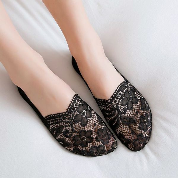 

2019 new short solid color invisible boat socks cotton lace floral spring summer women mesh socks 1 pair, Black;white