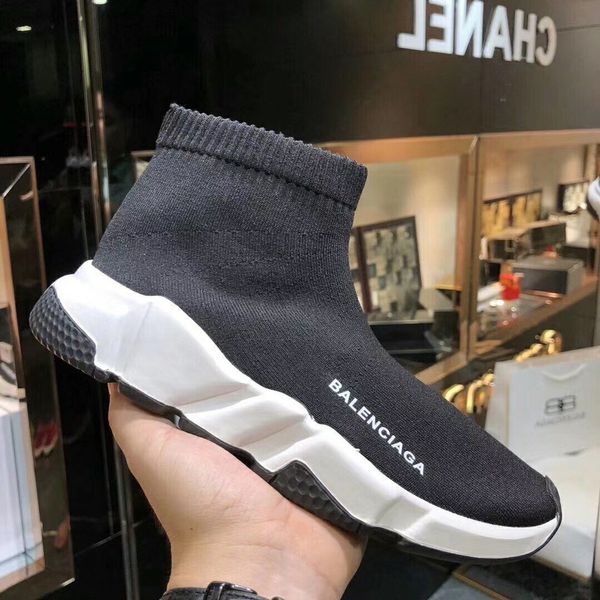 

2020 new t1 high-quality women's casual sports shoes socks shoes couple models, fashionable wild flat shoes, box number 38-45