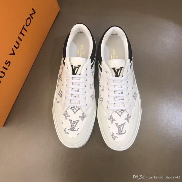 

size38-44with original box low-flat-bottom trainer high-sneakers, brand-name shoes, r design, fashion comfortable,ss