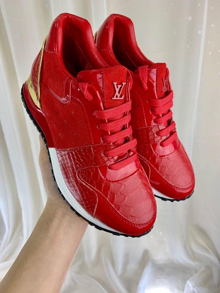 

Sapatos ocasionais dressd