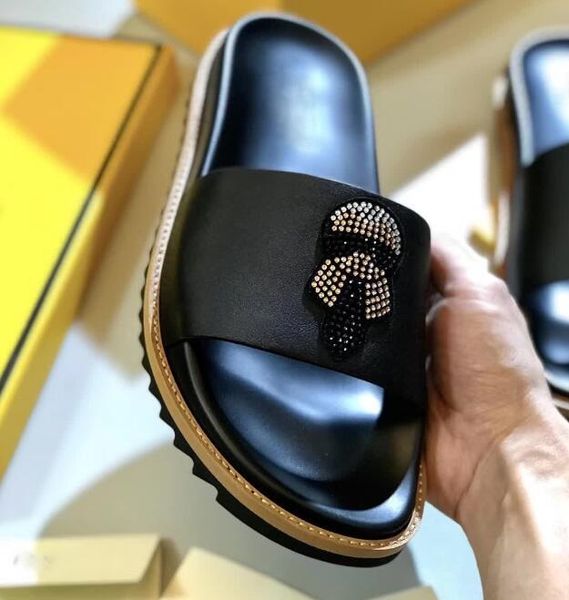 

tx genuine leather men flip flops outdoor sandals rhinestone designer casual man slippers slides hombre 38-45, Black