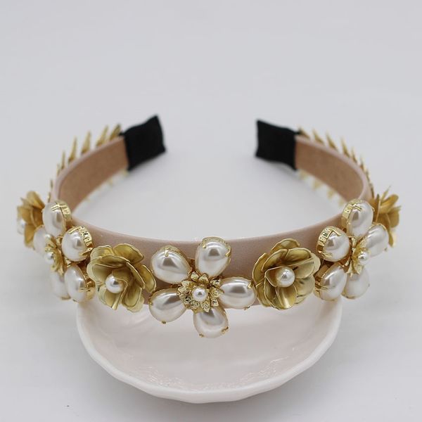 

new european and american baroque metal pearl headband simple wind headband street dance party travel headband 996, Golden;white