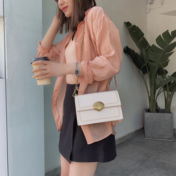

jiulin foreign gas woman bao xia new 2019 metal shell chain one shoulder slanted bag girl