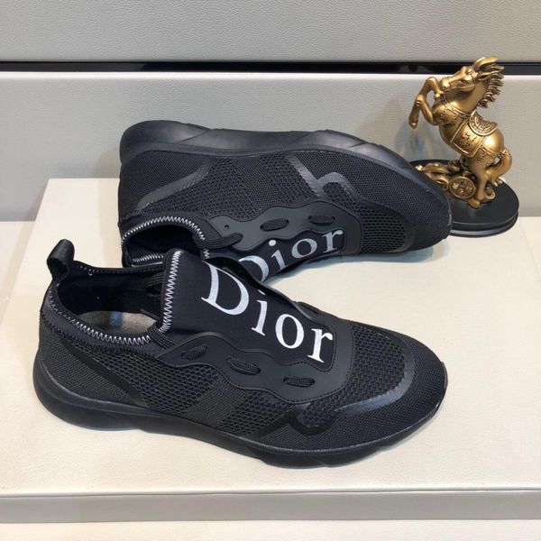 

luxurydesigner2020 couple casual sneakers high-end leather laced white sneakers printing high-end trend