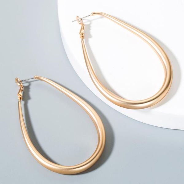 

2020 new hip hop big oval hoop earring for woman metal wedding party jewelry huggie geometric oval statement earring for lady, Golden;silver