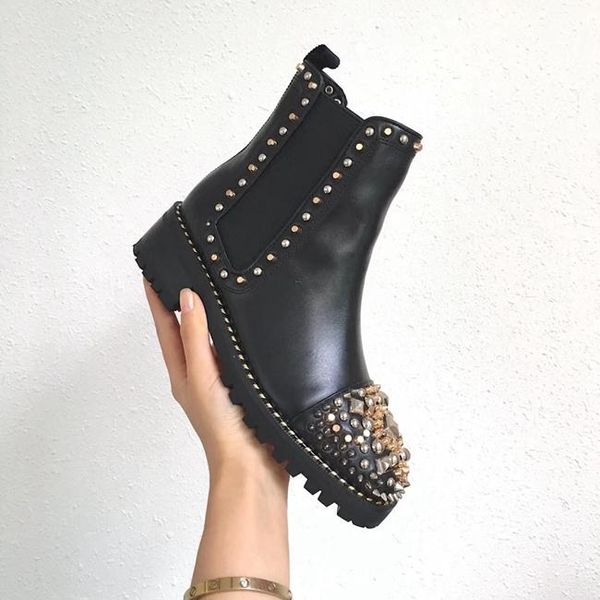 

fashion luxury designer women boots red bottoms womens boot girls designer luxury shoes with studded spikes party boots winter dhl shoe, Black