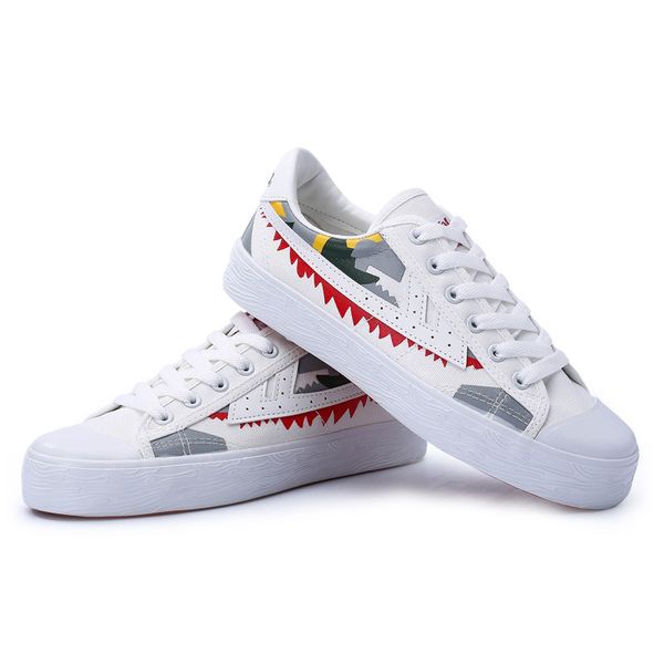 

2020 new fashion designer store authentic white shoes to help low casual shoes for men and women hand-painted graffiti shoes wxy, Black