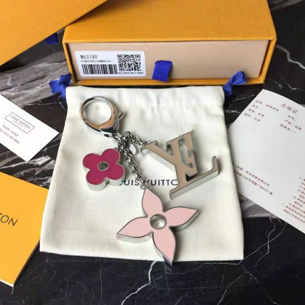 

2020 новое качество top luxury l письмо брелок cirle мода автомобилей брелки из нержавеющей стали брелок для подарков, Silver