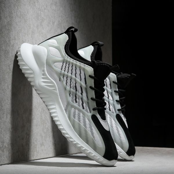 

2020 спортивная обувь мужчины подножка обувь дышащей идущие спорт кроссовки мужская случайные мужские бег 39-46