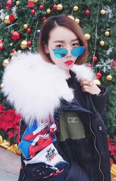 

contrast cown jacket monogrammed cloth embroidered printed down jacket, Black