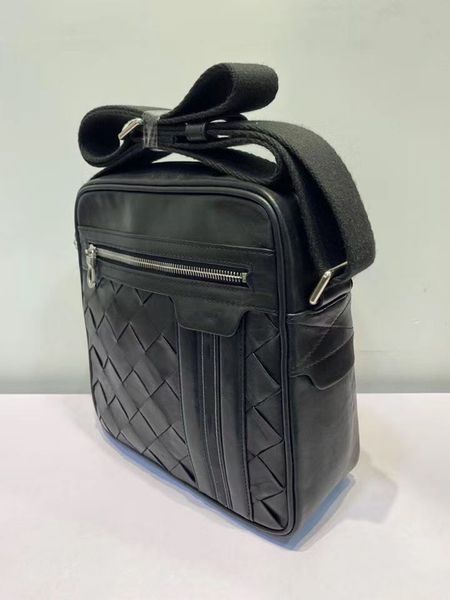 

fashion men briefcases original black color leather bag leather travel bag fashion shoulder bag webbing cross-body strap handbag