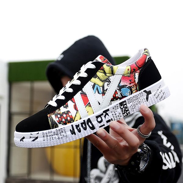 

new casual men vulcanized shoes sneakers men's fashion casual lace-up colorful canvas sport graffiti board shoes, Black