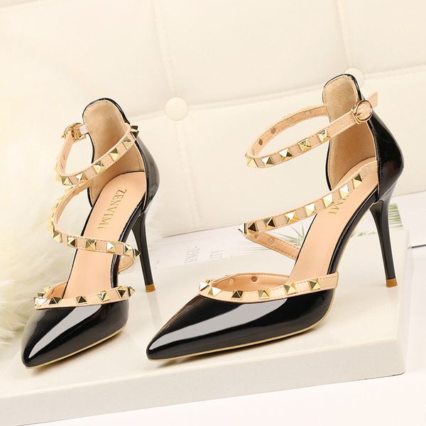 

puntiagudos remache tacones altos mujeres bombas tacones finos seÃ±oras zapatos moda 2019 primavera verano plataforma blanco zapatos de, Black