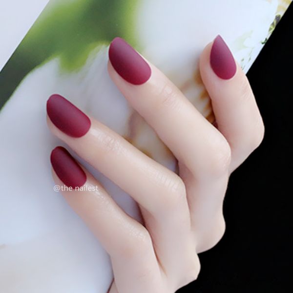 

24pcs burgundy dull polish effect nail tips clear short frosted fake nails with glue sticker oval matte press on nails, Red;gold