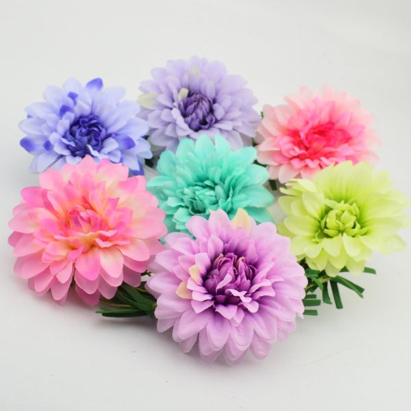 

5шт / серия 9,5 см искусственный шелк корсаж головной убор георгин маргаритка цветы хризантемы ручной работы diy декора дома голова