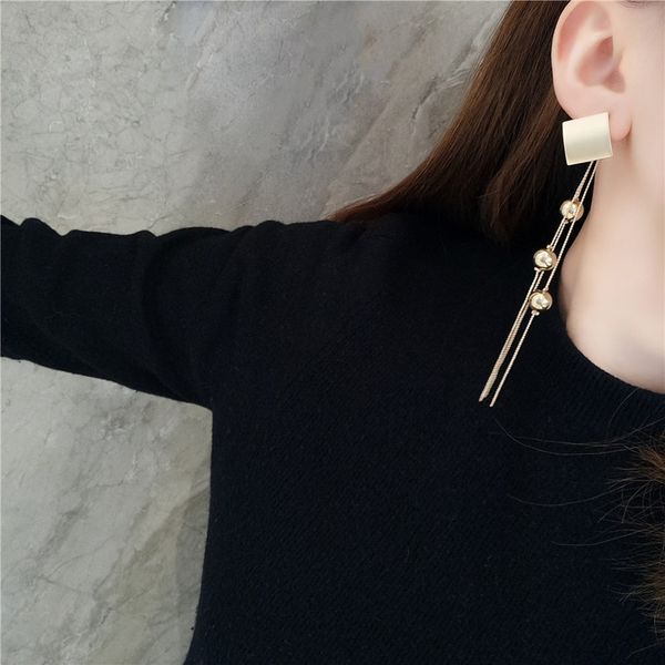 

dominated 2019 new metal ribbon geometric women earrings fashionable personality square drop earrings, Silver