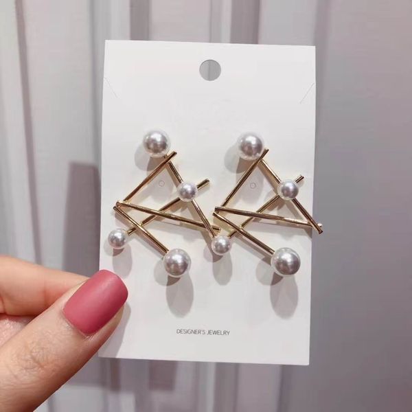 

japan new fashion style geometric irregular metal stud earrings for women simulated pearl elegant boucle d'oreille femme 2019, Golden;silver