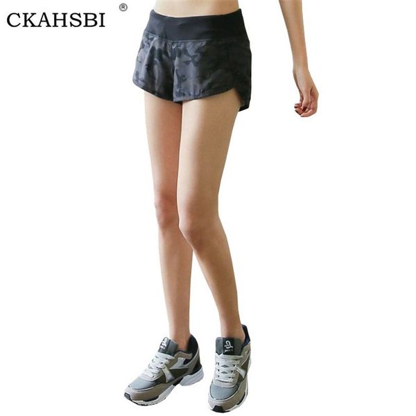 

ckahsbi women yoga shorts camouflage printing sport running elastic waist famale quick dry fitness breathable shorts yoga short, White;red