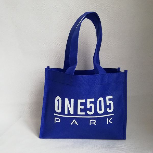 

wholesale 500pcs/lot 20hx25x8cm eco bag promotional custom color non woven tote shopping bags with handle can be printed logo