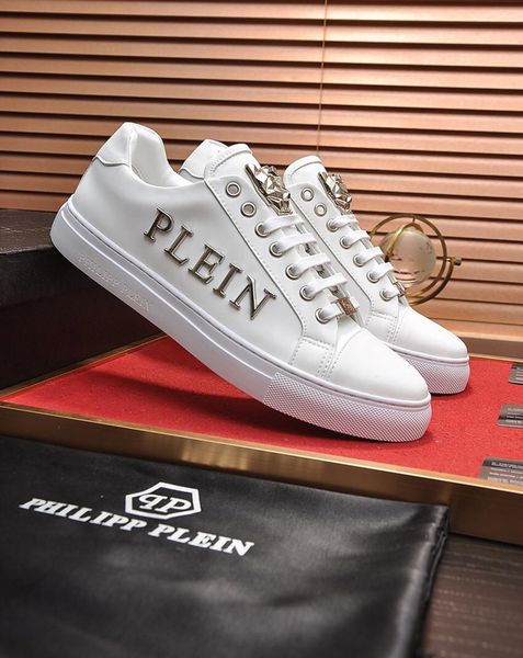 

new high-end men's luxury casual sports shoes fashion brand four seasons design style leather upper metal tiger head decoration vdrh, Black