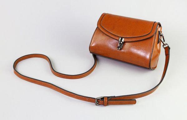 

leather handbags packaging - same as fabaaa order shipping by ems/dhl