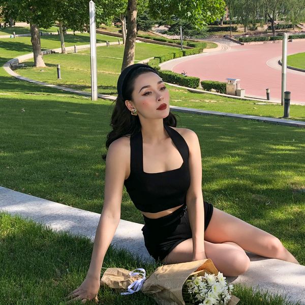 

crop top women 2019 чёрно-жёлтый сексуальный клубный трикотаж без рукавов с коротким майкой уличная одежда спагетти-ремешок, White