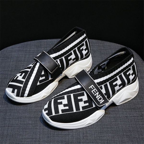 

Бренд дизайнер носок обувь FF женщины лето скейтборд спортивная обувь Мода Slip-on Kint мокасины крюк и петля досуг кроссовки 2 Цвет B81405