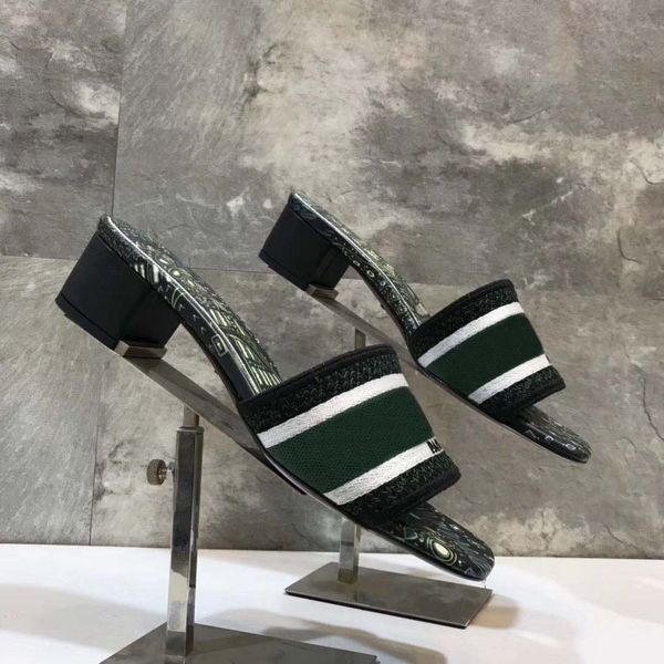 designer slippers womens