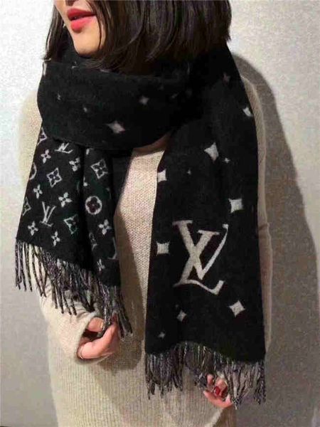 

fashionable 8 sells female scarf shawl warm luxurious female of autumn winter scarf is the good collocation of air conditioning room, Blue;gray