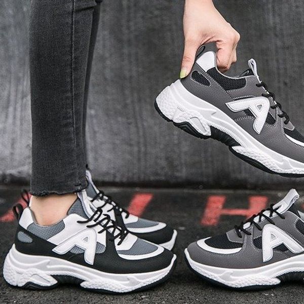 

2020 designer women casual shoes chunky panda triple s trainers shoes 95 tn plus nyfw superstar outdoor, Black