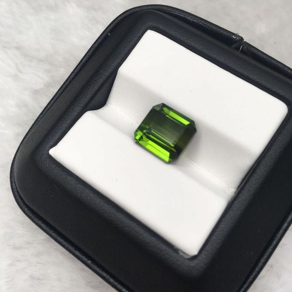 

mele natural green tourmaline for jewelry making,10.4mmx10.4mmx6mm 7.7ct square cut loose gemstone diy main stone, Black