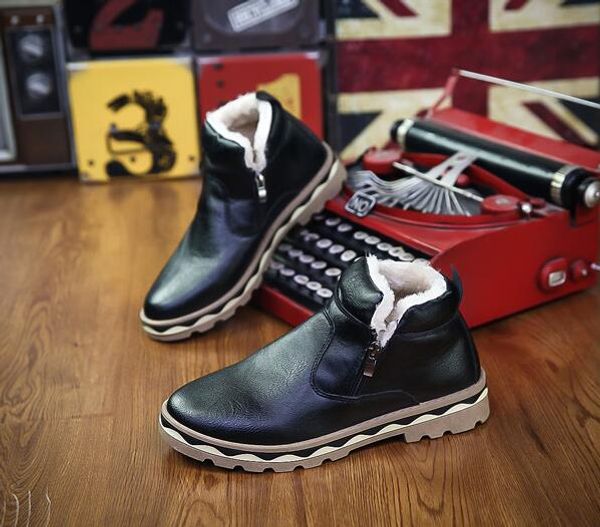 

2019 designer australia new classic wgg snow boots men's luxury casual martin boots trend men's boots plus cotton men's shoes, Black