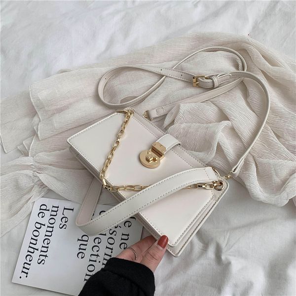 

original design chain bag 2020 new fashion women's western style stone shoulder messenger bag