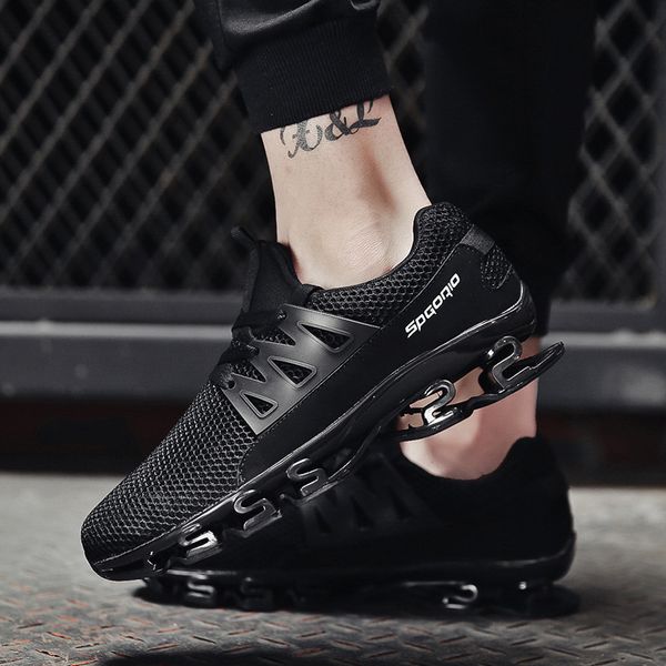 

2019 summer men's breathable casual mesh sneakers lightweight versatile comfortable casual sports trend non-slip running shoes, Black