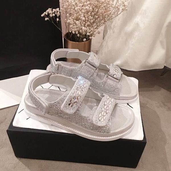 

2019new women's shoes high-end women's shoes luxury designer style patent leather thrill unique letters sandals 35-40, Black