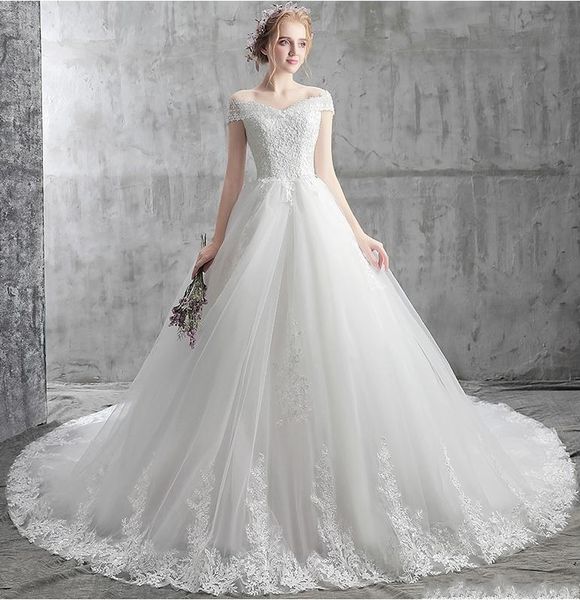 Una nuova semplice fascia da sposa con spalla bianca Bandage White Whiteless Un carattere con pizzo grande pizzo Applique per perline per perline abiti da sposa hy114