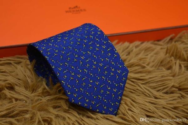 

мода роскошный tie дизайнер мужской формальной одежды бизнес 100% шелковый галстук бренд подарочной коробке 7cm классический галстук, Blue;purple