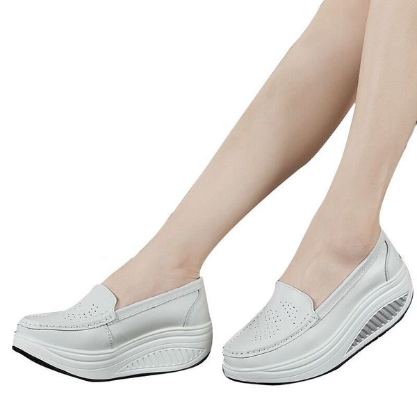 

2019 spring genuine leather mother casual woman shoes swing shoes white nurse shoes slip-resistant wedges plus size platform, Black