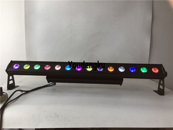 4 piezas 14x15W RGBWA 5in1 bañador de pared de luz de inundación IP65 Control de píxeles a prueba de agua 1M LED Iluminación de fachada de pared lineal