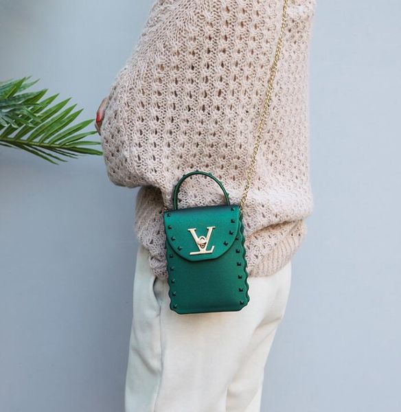 

2020 дизайнер роскошные сумки кошельки девушка заклепки мобильный телефон сумка женщины цепи сумки через плечо крест тела женщины мини сумка