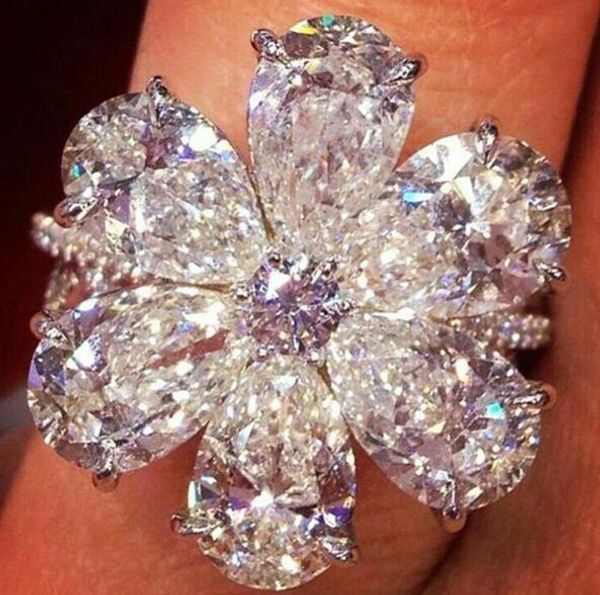 

new european and american inlaid white zircon pear-shaped ring snow flower christmas ornaments factory direct sales, Slivery;golden