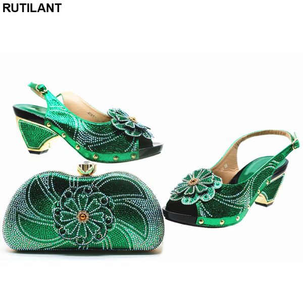 

new arrival african ladies shoes and bags set decorated with appliques shoes and bag set african sets 2019 sandals women, Black