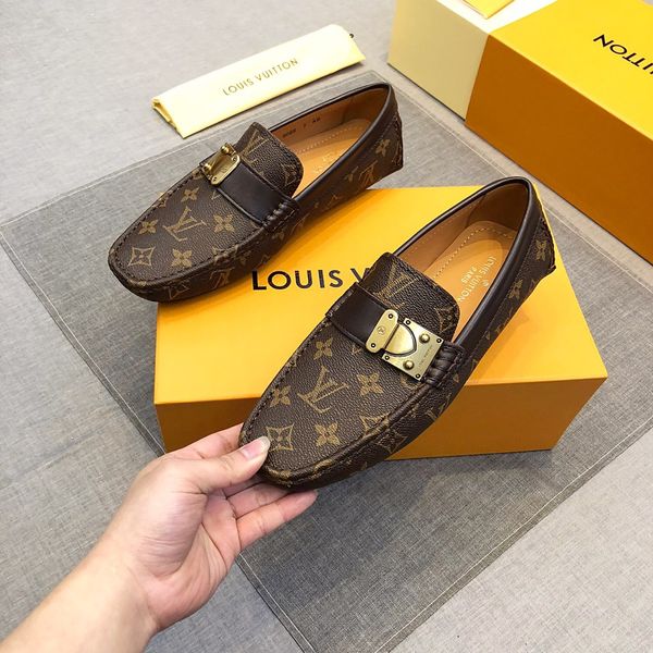 

Summer comfortable genuine leather men hoe loafer flat fa hion luxury ca ual male mocca in oft boat driver de igner